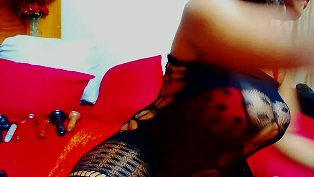 Juicyasss35xx live sex cam