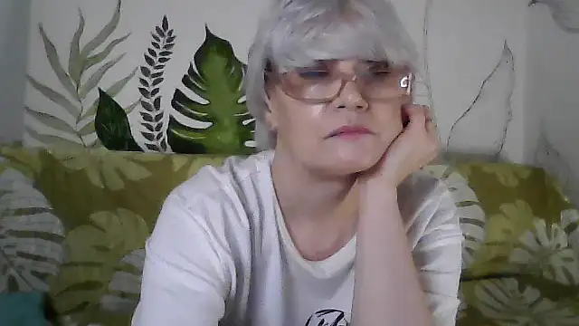 Catty_Lady's cam snapshot