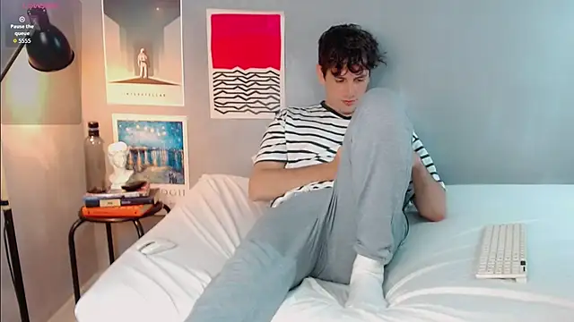 Elio555's cam snapshot