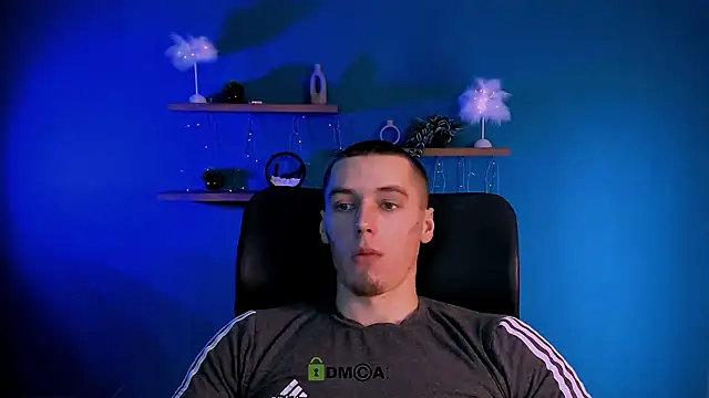 ryan_zen's cam snapshot