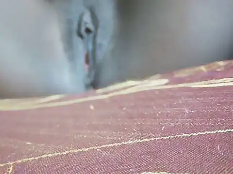 MissAys2 live sex cam