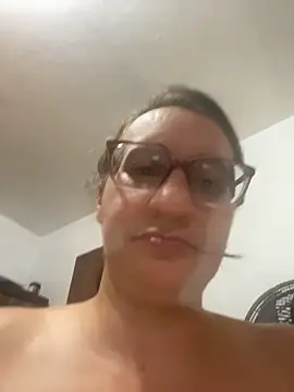 gloria7v05's cam snapshot