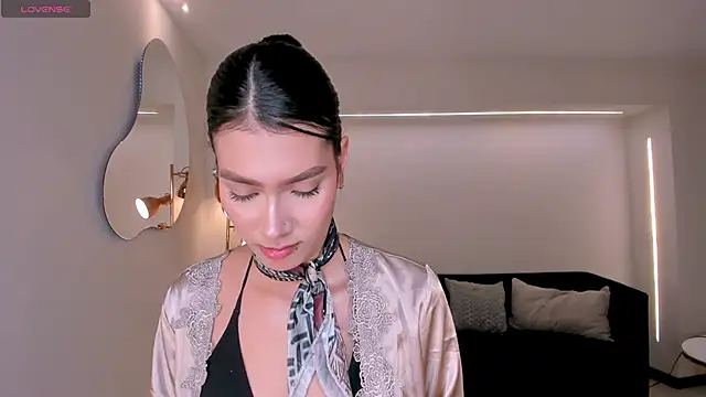 NiaSalvatore's cam snapshot