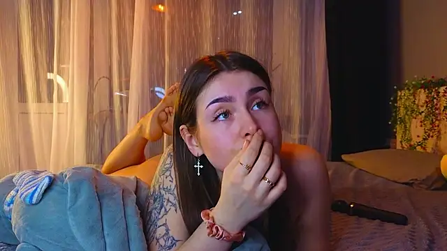 TinyMollys's cam snapshot