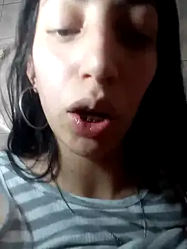 minimi24 live sex cam