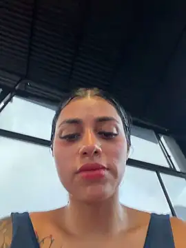 AlannaEvons live sex cam