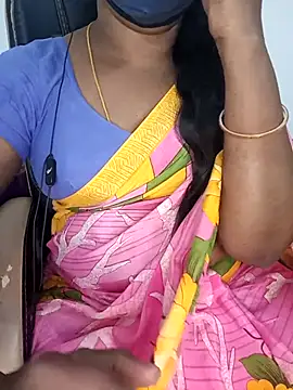 Tamil-hotwife's cam snapshot