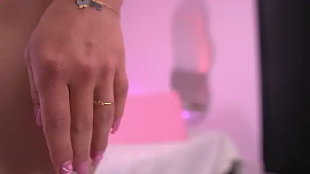 sam_lewins live sex cam