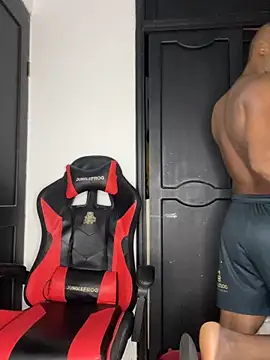 Destrozador415 live sex cam