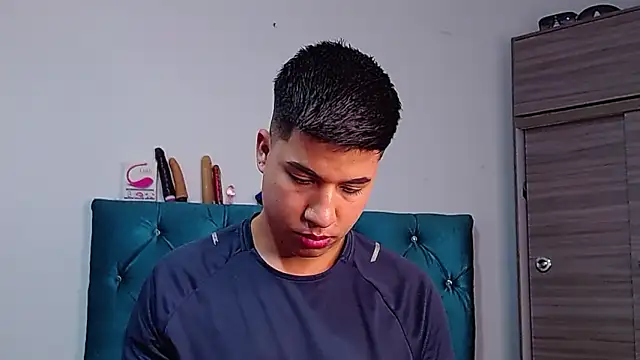 Randy_horny live sex cam