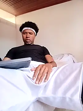 man_black_hot24's cam snapshot