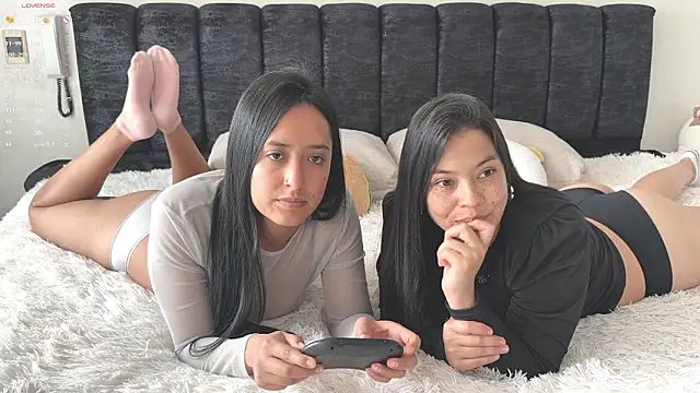 2SummerLove1 live sex cam