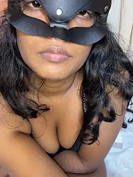 2001girl's cam snapshot