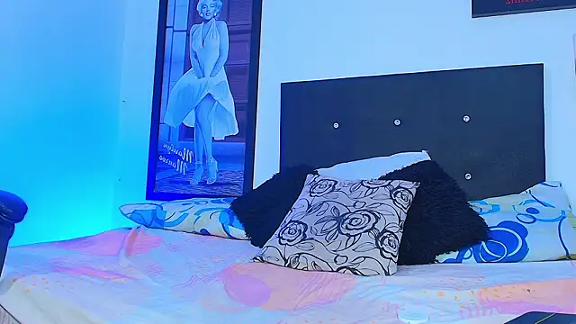 Luke_Stone's cam snapshot