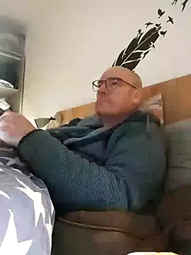 bogland33's cam snapshot