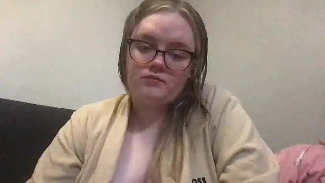 honeyyy24's cam snapshot