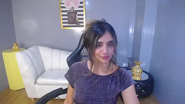 agatha_brooks_t's cam snapshot