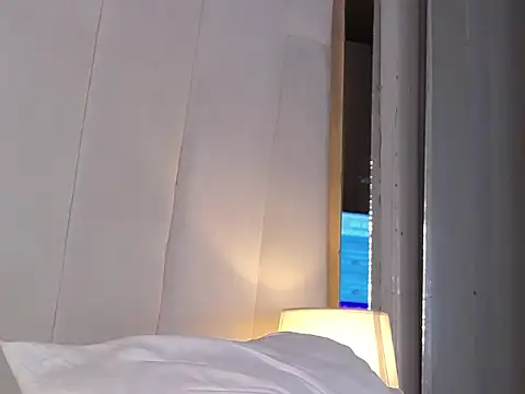 LannyShell's cam snapshot