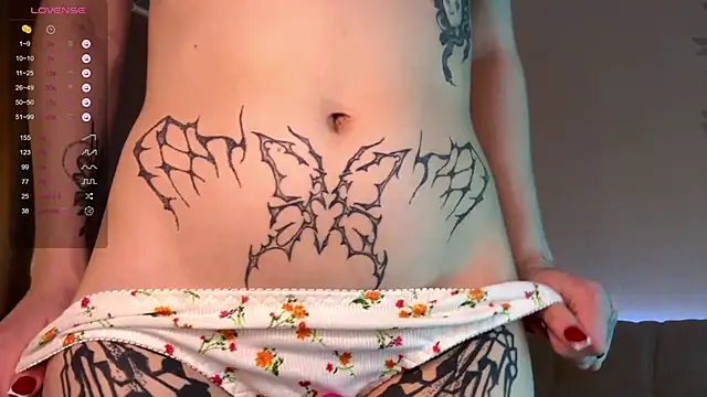 BlondeBun's cam snapshot