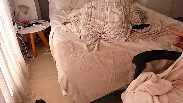 Ayra_Lust's cam snapshot