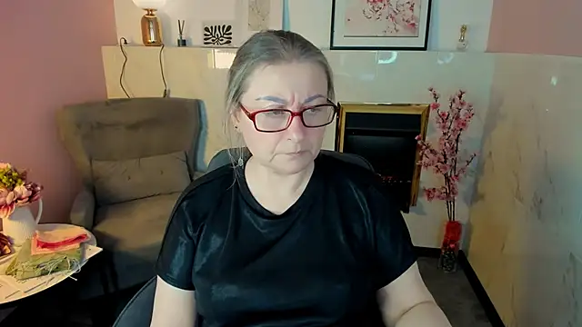 AlexandraKind live sex cam