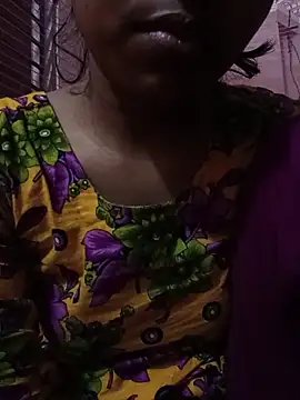 Hotx-maya's cam snapshot