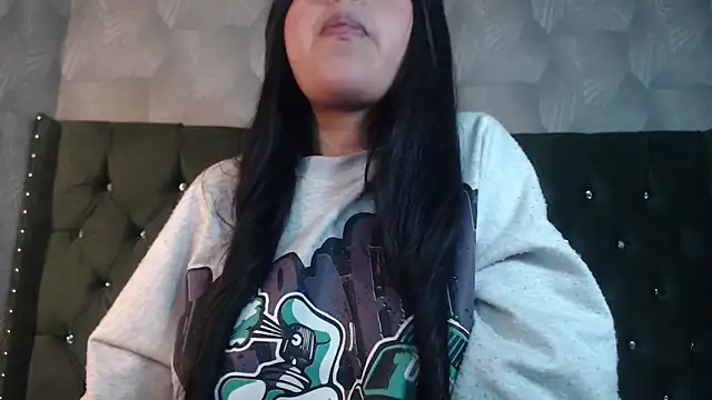 CarolineBrunx's cam snapshot