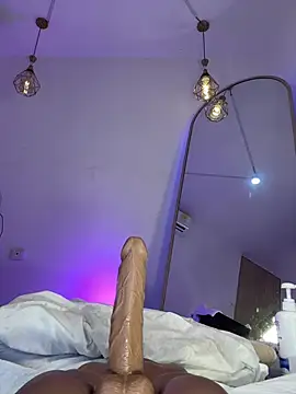 hade_rosse's cam snapshot