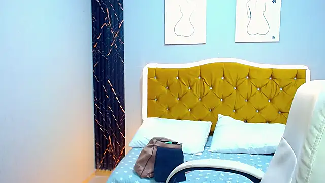 _curvy_latina's cam snapshot