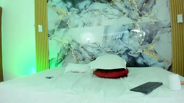 Mariana_16_ live sex cam