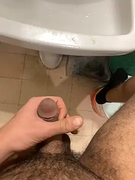 Unique-Man live sex cam