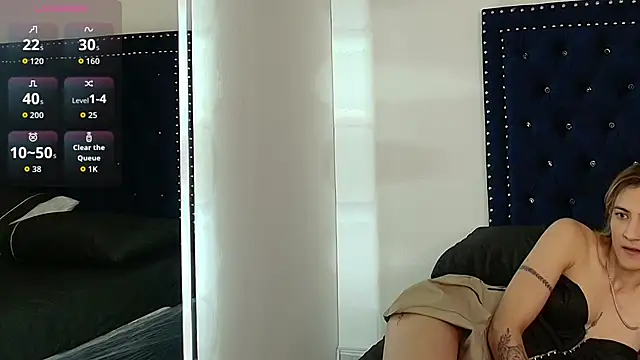 Juliieta_gray's cam snapshot