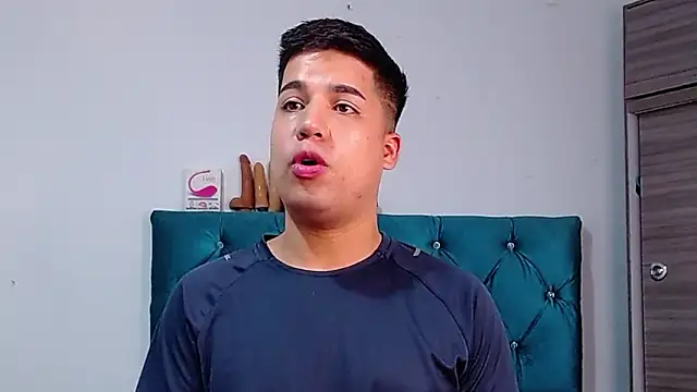 Randy_horny live sex cam