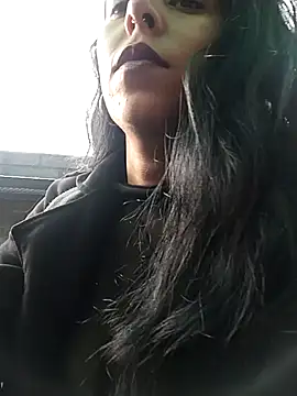 Luianna live sex cam