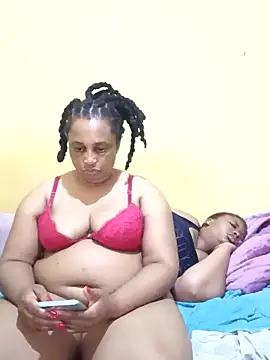 Prettyboobiesx live sex cam