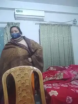 momo_loves's cam snapshot