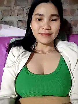 Bear_bear0's cam snapshot