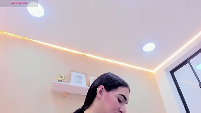 Mia_thompson_19 live sex cam