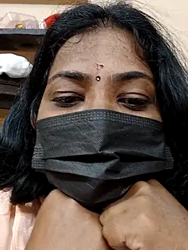 Tamil_Mithra's cam snapshot