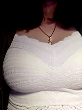 YiyinLy's cam snapshot