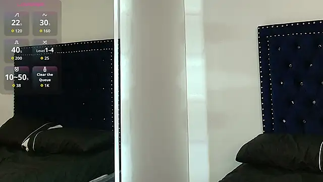 Juliieta_gray's cam snapshot