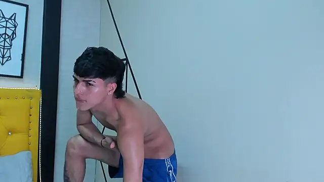 Ethan_Jamees live sex cam