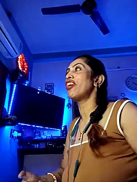 Darling_Annie's cam snapshot