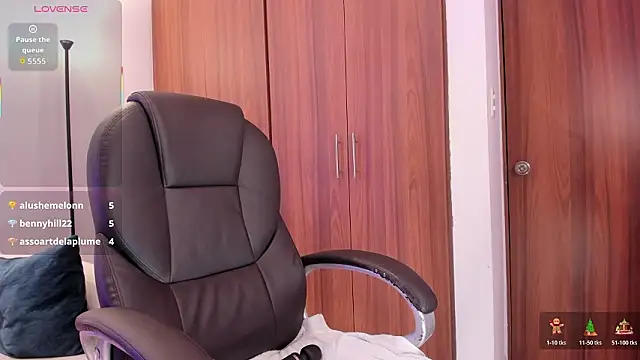 ivonny_miller's cam snapshot