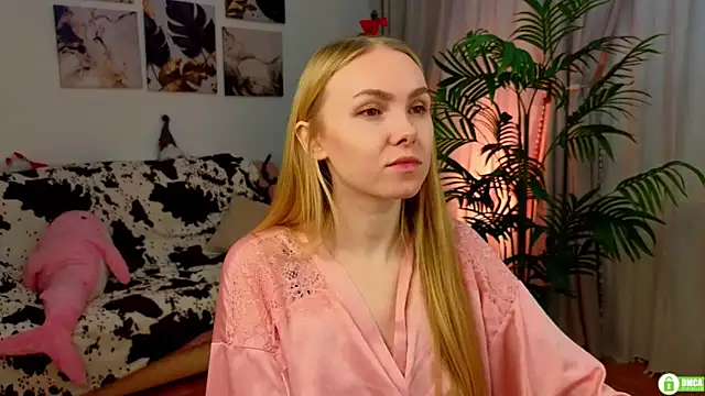 olivia_hi's cam snapshot