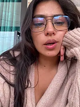 foxxy_lover's cam snapshot