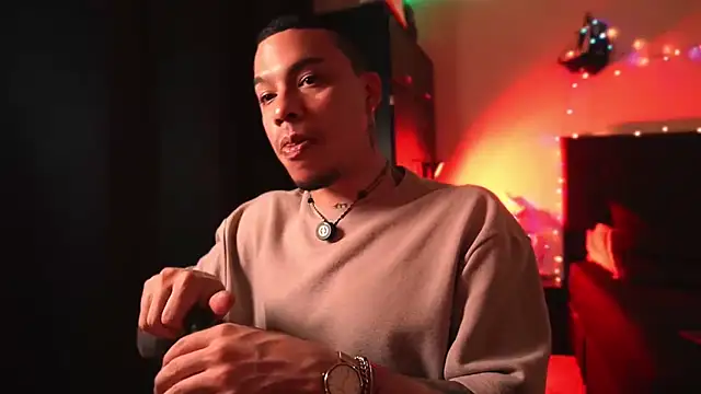 AlphaMasterXxx live sex cam