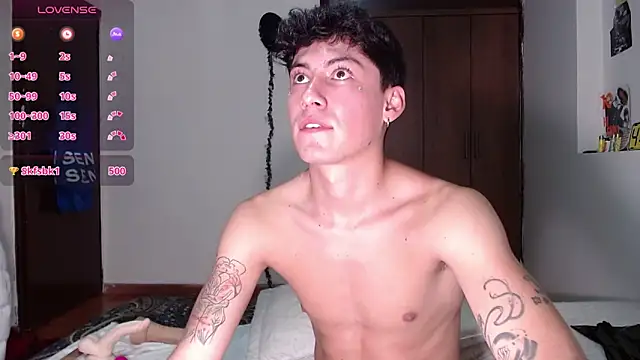 Amahd696 live sex cam