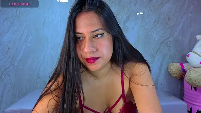 zoe_rose_a's cam snapshot