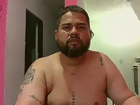 GABRIELGARCIA1313 live sex cam